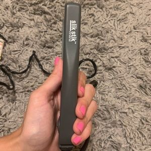 Mini flat iron